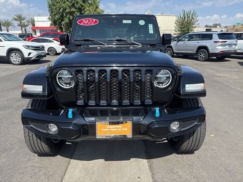 Used 2022 Jeep Wrangler Unlimited Sahara AWD/4WD image 8