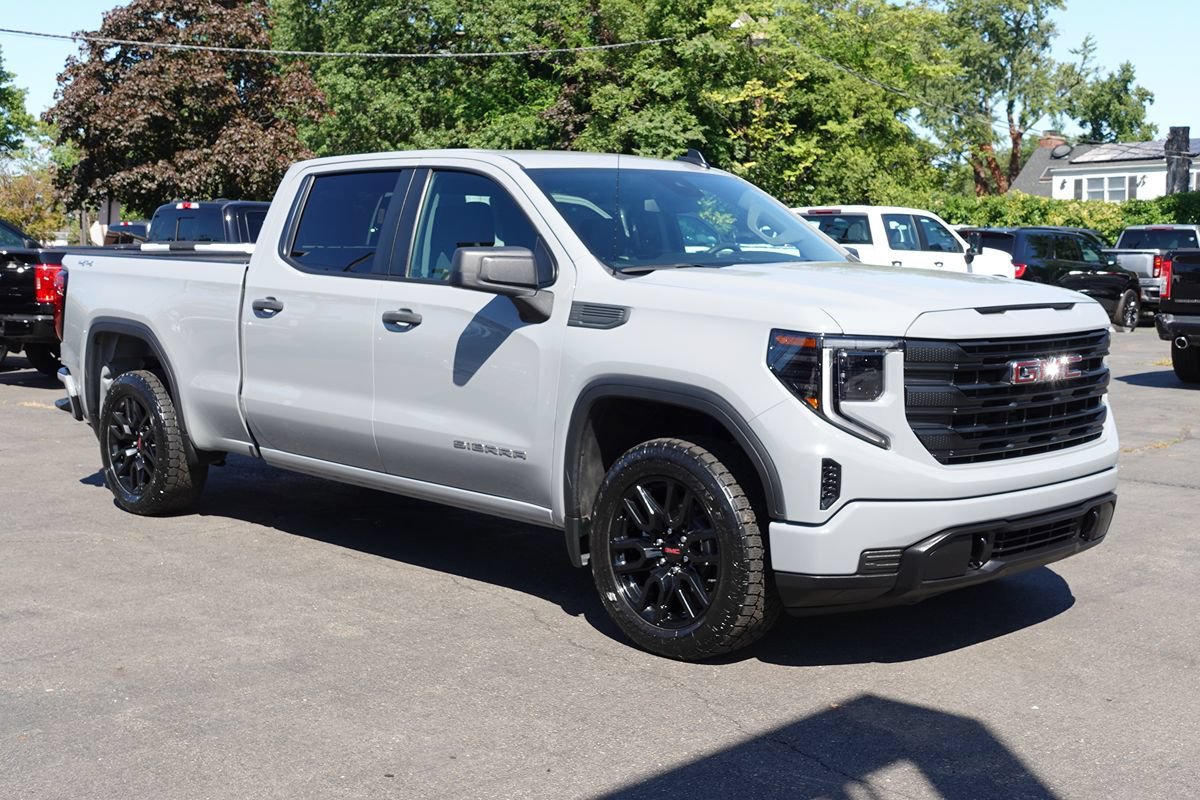 Used 2024 GMC Sierra 1500 Pro w/ Graphite Edition AWD/4WD image 4