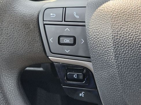 Used 2025 Toyota Camry LE FWD image 24