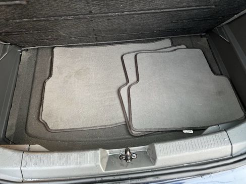 Used 2016 Chevrolet Sonic LT w/ Fun and Sun Package image 26