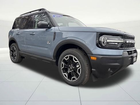 New 2025 Ford Bronco Sport Outer Banks image 7