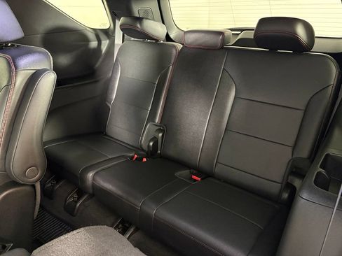 Used 2024 Chevrolet Traverse RS w/ LPO, Floor Liner Package AWD/4WD image 44