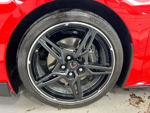 Used 2023 Chevrolet Corvette Stingray Convertible image 24