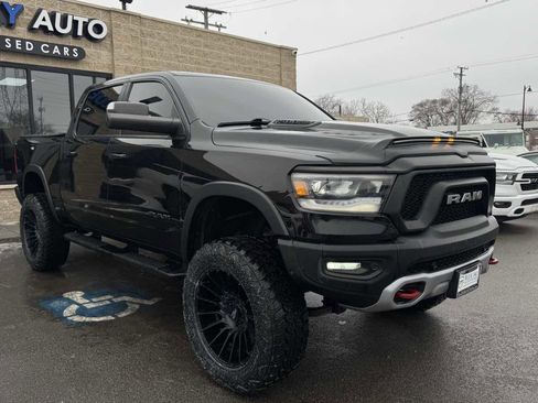 Used 2019 RAM 1500 Rebel w/ Level 2 Equipment Group AWD/4WD image 3