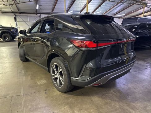 Used 2024 Lexus RX 350 Premium w/ Cold Area Package FWD image 4