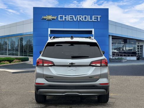 Certified 2024 Chevrolet Equinox RS w/ RS Leather Package AWD/4WD image 4