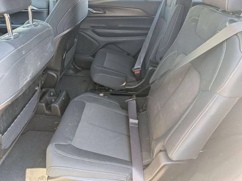 Used 2023 Jeep Grand Cherokee L Laredo w/ Luxury Tech Group I AWD/4WD image 26