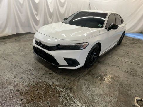 Certified 2024 Honda Civic Sport image 14