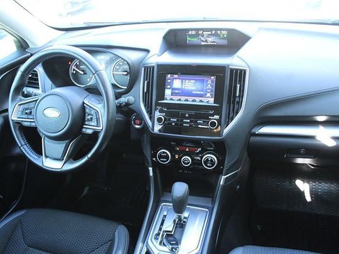 Used 2019 Subaru Forester Premium AWD/4WD image 16