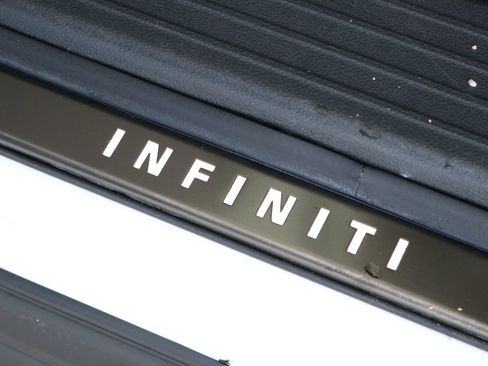 Certified 2025 INFINITI QX60 Luxe image 16