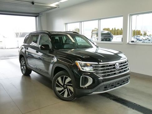 New 2026 Volkswagen Atlas SE AWD/4WD image 1