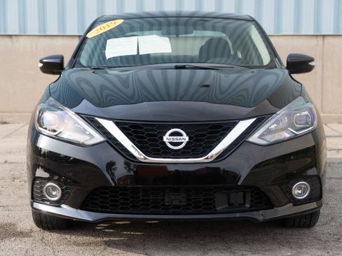 Used 2019 Nissan Sentra SR FWD image 3