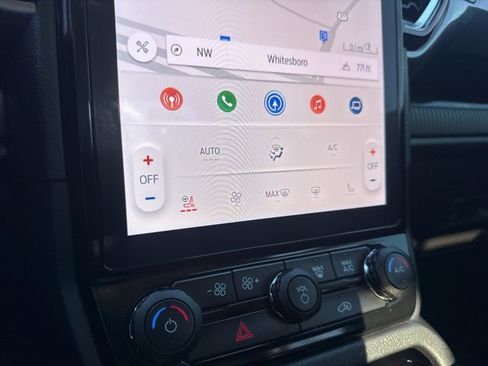 Used 2024 Ford Ranger Lariat w/ FX4 Off-Road Package image 5