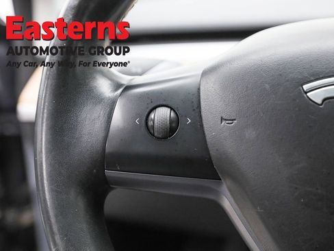 Used 2018 Tesla Model 3 Long Range image 14