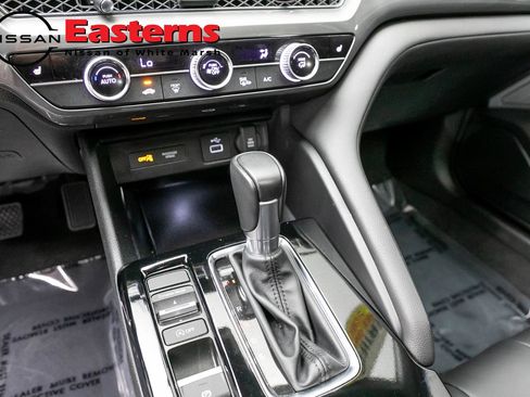Used 2025 Acura Integra FWD image 13