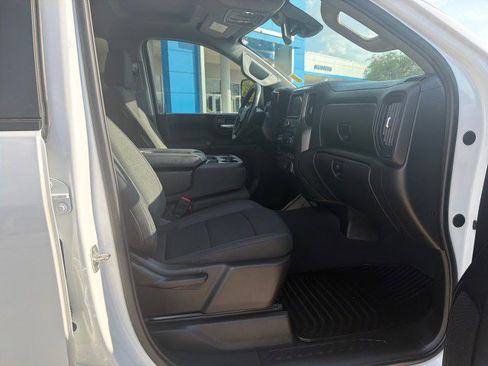 Used 2025 Chevrolet Silverado 2500 Custom w/ Custom Value Package AWD/4WD image 19