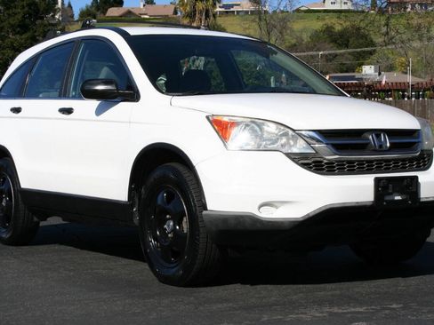 Used 2011 Honda CR-V LX image 2