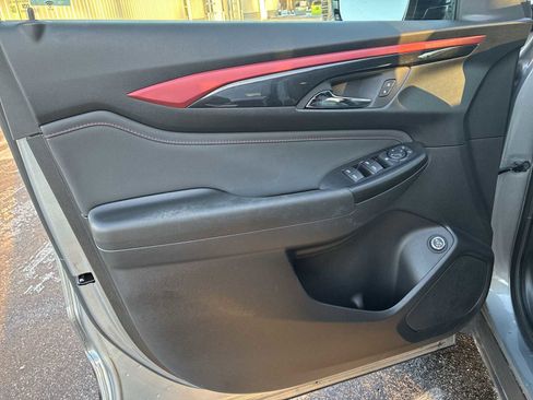 Used 2024 Chevrolet TrailBlazer RS w/ Convenience Package image 21