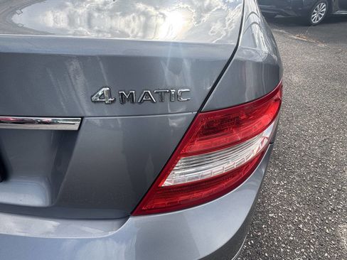 Used 2010 Mercedes-Benz C 300 4MATIC Sedan image 10