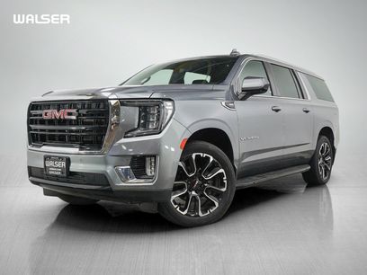 Used 2022 GMC Yukon XL SLE
