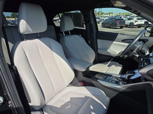 Used 2022 Mitsubishi Eclipse Cross image 24