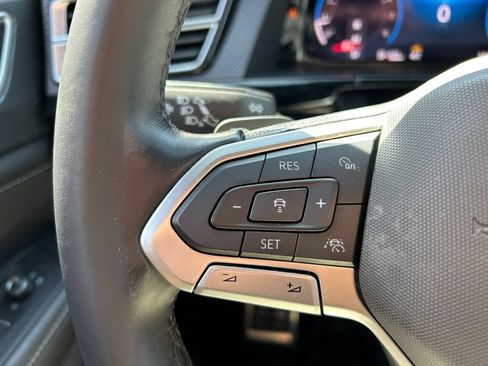 Used 2024 Volkswagen Atlas Cross Sport SEL Premium R-Line AWD/4WD image 20