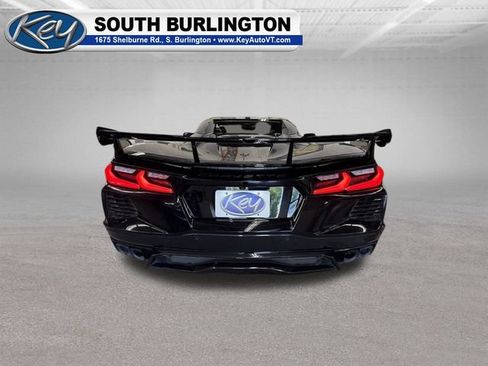 Used 2023 Chevrolet Corvette Stingray Premium Conv w/ Z51 Performance Package RWD image 6