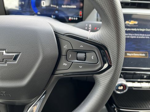 New 2027 Chevrolet Bolt LT FWD image 28