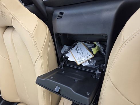 New 2026 MAZDA MX-5 Miata RF Grand Touring image 7