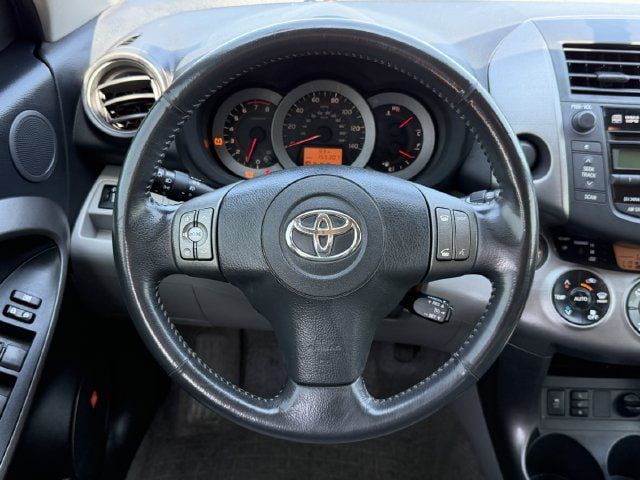 Used 2009 Toyota RAV4 Limited FWD image 12