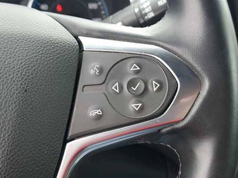 Used 2023 Chevrolet Traverse LT AWD/4WD image 20