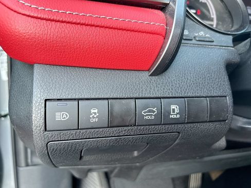 Used 2024 Toyota Camry XSE FWD image 14