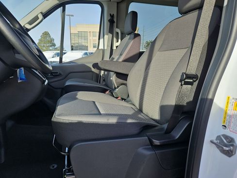 Used 2025 Ford Transit 350 XL image 18