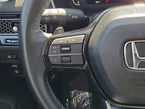 Used 2023 Honda Civic Touring image 19