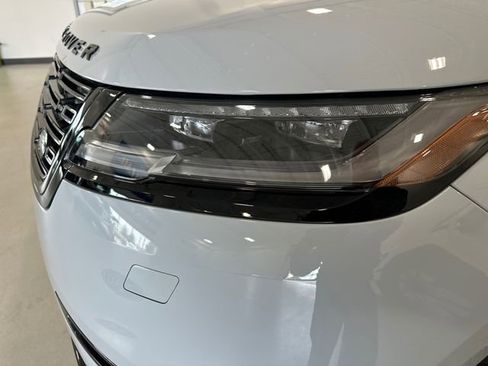 Used 2025 Land Rover Range Rover Velar Dynamic SE AWD/4WD image 11