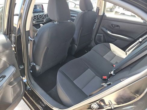 Used 2025 Nissan Sentra SV FWD image 28
