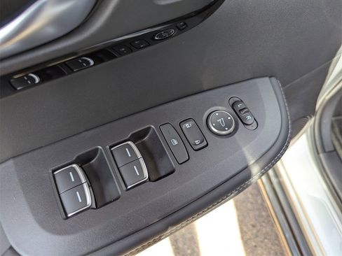 Certified 2025 Acura ADX FWD image 25