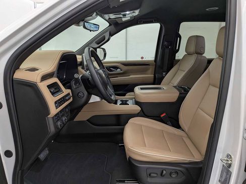 Certified 2024 Chevrolet Tahoe Premier image 17