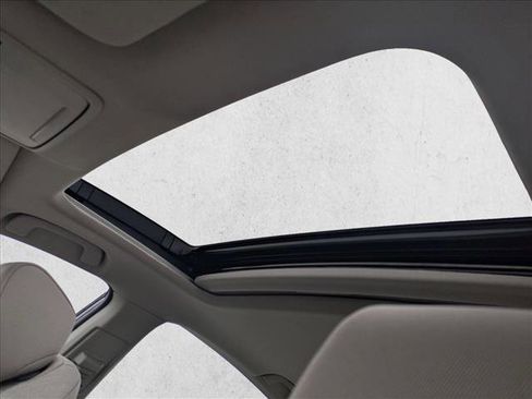 Used 2025 Honda Accord SE image 15