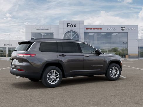 New 2025 Jeep Grand Cherokee L Laredo w/ Luxury Tech Group I AWD/4WD image 4