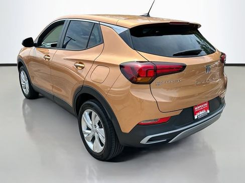 Used 2024 Buick Encore GX Preferred w/ Comfort Package AWD/4WD image 8