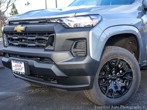 New 2026 Chevrolet Colorado W/T image 3