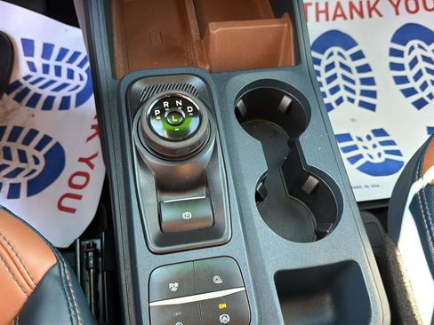 Used 2022 Ford Maverick Lariat w/ Lariat Luxury Package image 22