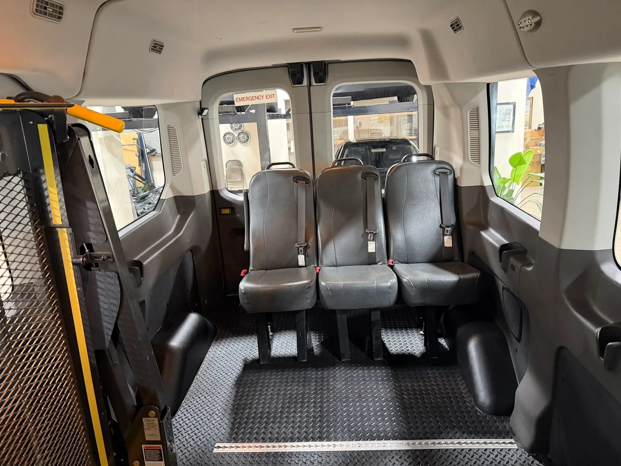 Used 2020 Ford Transit 150 XLT AWD/4WD image 48