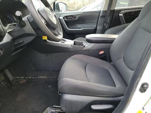 Used 2024 Toyota RAV4 LE image 3