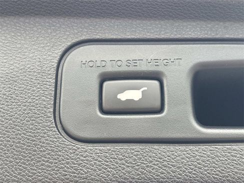 Used 2023 Honda Odyssey Elite image 22