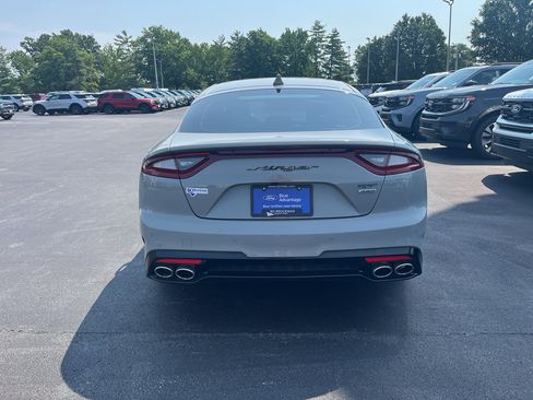 Used 2018 Kia Stinger GT2 AWD/4WD image 5