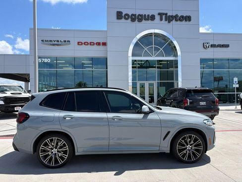 Used 2024 BMW X3 xDrive30i w/ Premium Package image 1