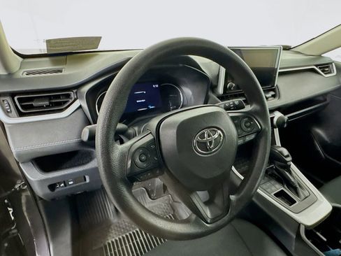 Certified 2024 Toyota RAV4 LE AWD/4WD image 11