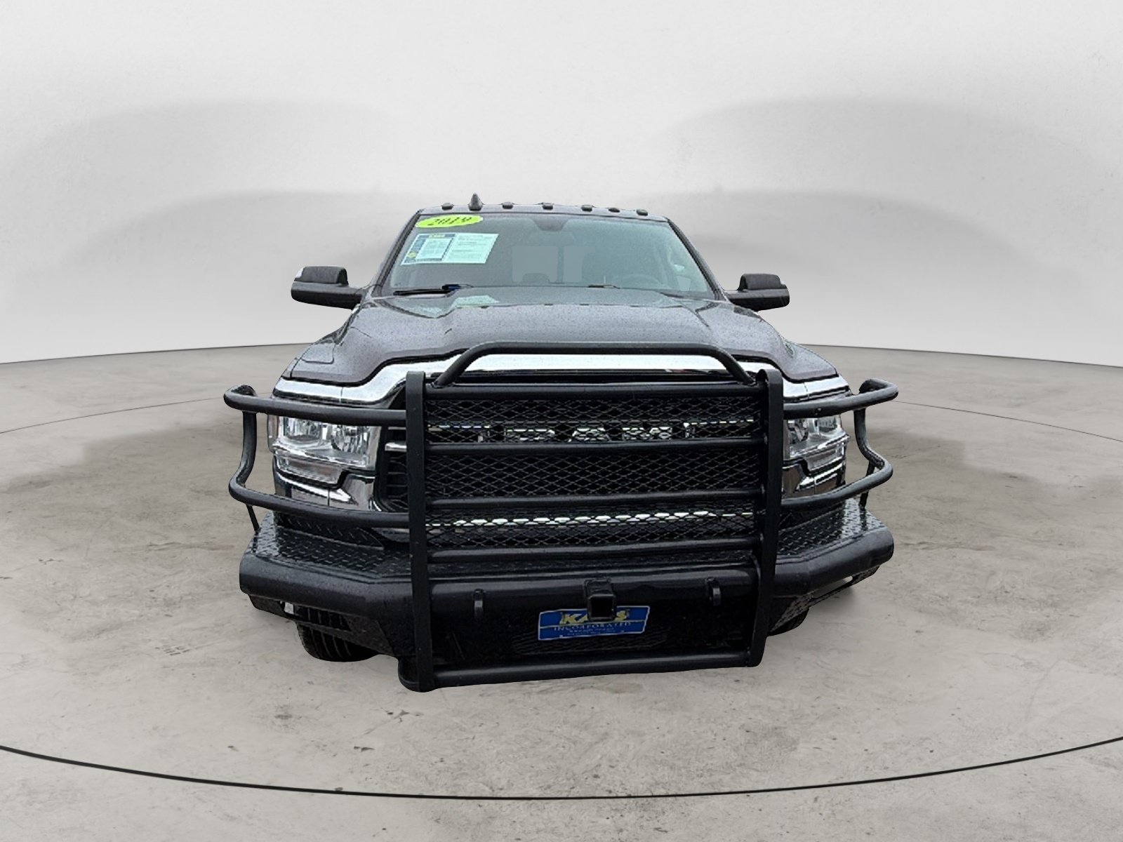 Used 2019 RAM 3500 Tradesman AWD/4WD image 2